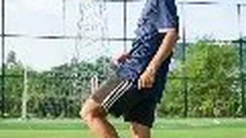 国足重振旗鼓，伊万战术微调探寻平衡之道